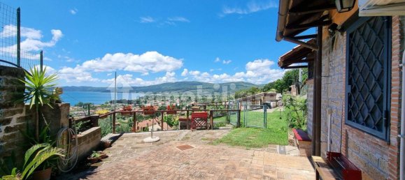 7 bedrooms Villa in Trevignano Romano, Italy No. 252023 19