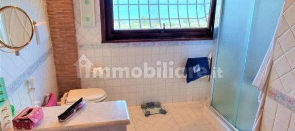 7 bedrooms Villa in Trevignano Romano, Italy No. 252023 15