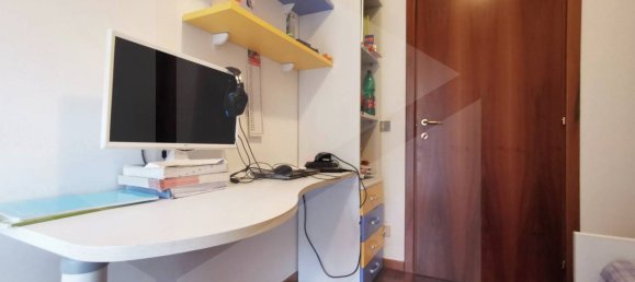 3 rooms Apartment in Vicenza, Italy No. 19255 7