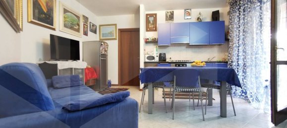 3 rooms Apartment in Vicenza, Italy No. 19255 2