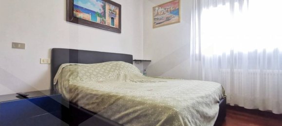 3 rooms Apartment in Vicenza, Italy No. 19255 8