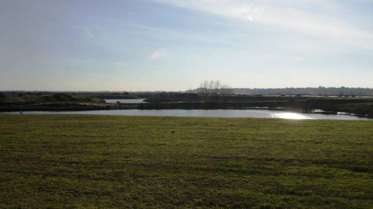  Land in Escobar, Argentina No. 48934