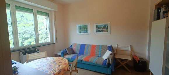 2-salle Appartement à Laigueglia, Italy No. 143876 3