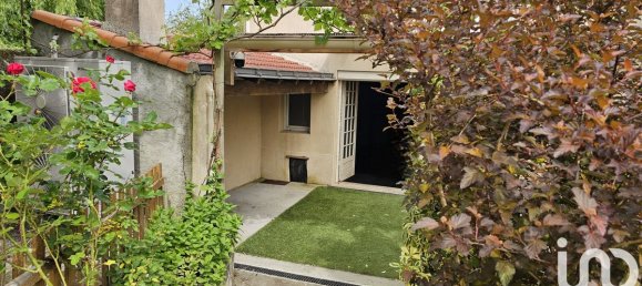 Дом с 6 комнатами в Сен-Мар-дю-Дезер, Франция № 340444 12