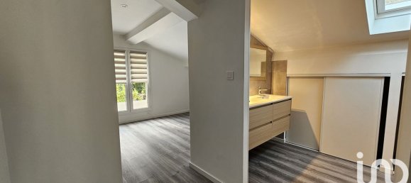 Дом с 6 комнатами в Сен-Мар-дю-Дезер, Франция № 340444 6