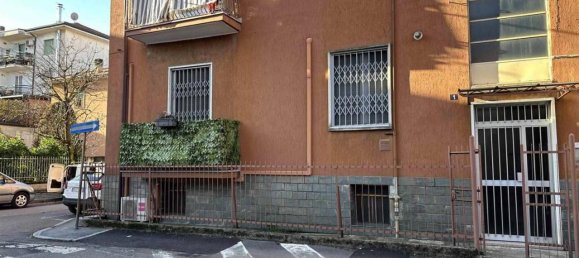 2غرفة شقة في Cinisello Balsamo, Italy رقم 30926 5