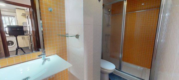 2 bedrooms Apartment in Zaragoza, Spain No. 147428 12