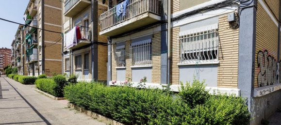 2 bedrooms Apartment in Zaragoza, Spain No. 147428 21