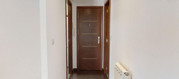 2 bedrooms Apartment in Zaragoza, Spain No. 147428 11