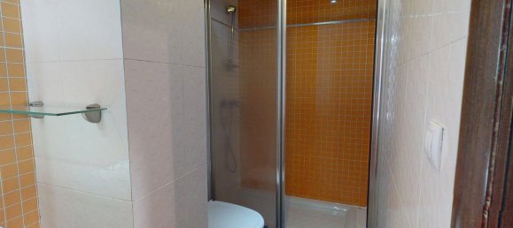 2 bedrooms Apartment in Zaragoza, Spain No. 147428 13