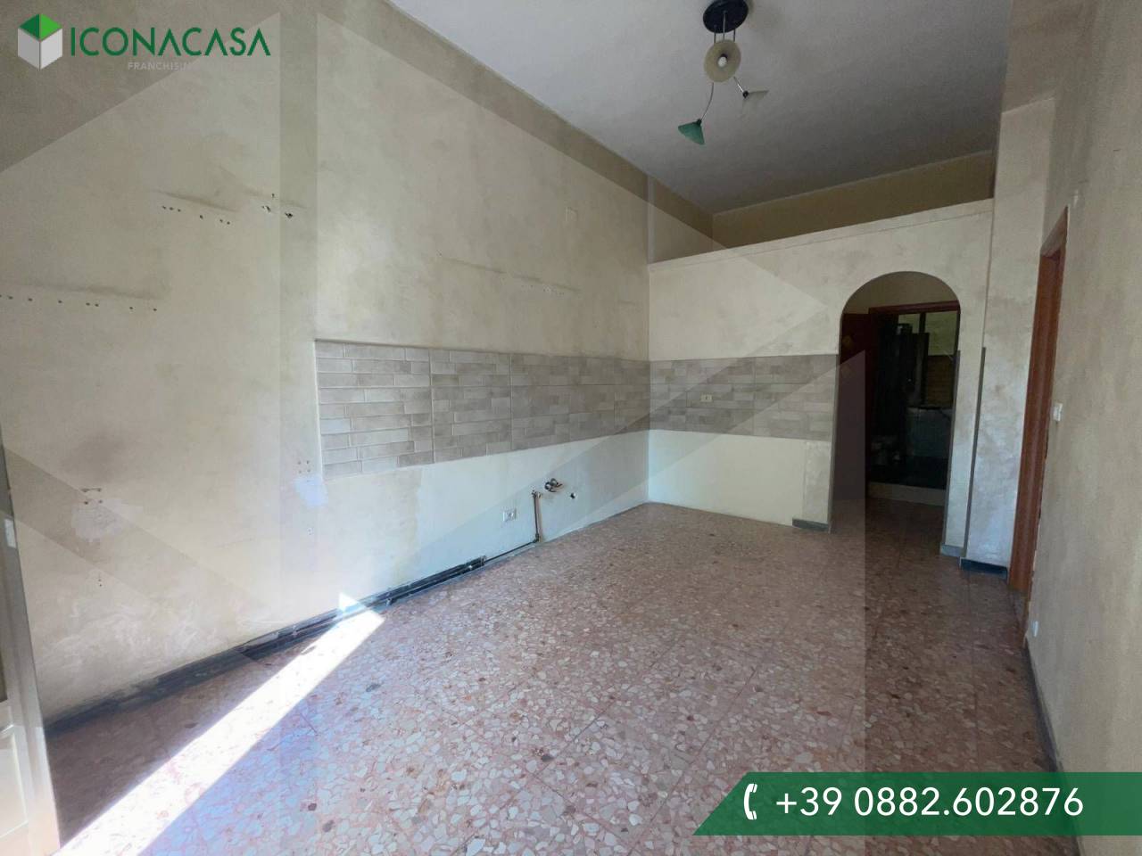 Casa de 4 divisões em Torremaggiore, Italy N.º 26011