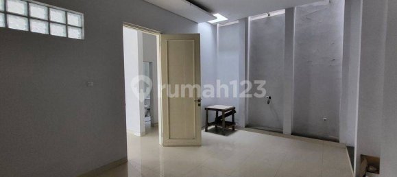 3 Schlafzimmer Haus in Gambir, Indonesia, Nr. 1752 21