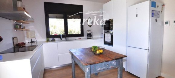 Вилла с 4 спальнями в Герона, Испания № 179112 6