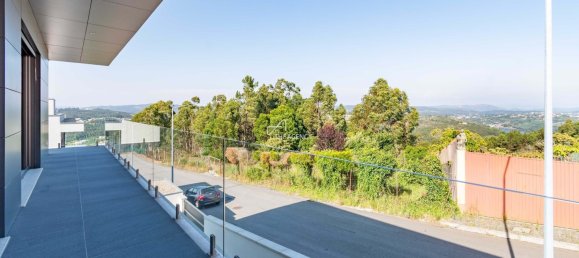 5 غرف نوم فيلا في Vila Nova de Gaia, Portugal رقم 105352 36