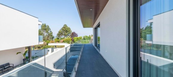 5 غرف نوم فيلا في Vila Nova de Gaia, Portugal رقم 105352 39