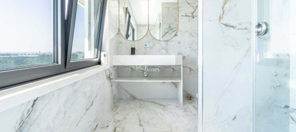 5 غرف نوم فيلا في Vila Nova de Gaia, Portugal رقم 105352 22