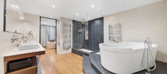 8 bedrooms House in Metz, France No. 332157 7