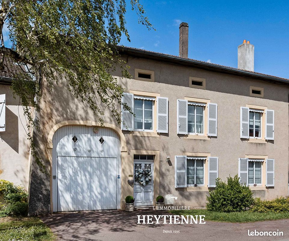 8 bedrooms House in Metz, France No. 332157