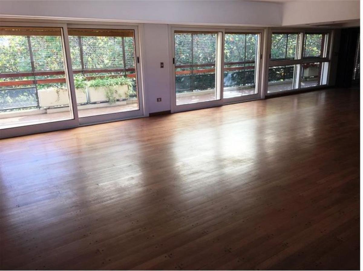 4 bedrooms Apartment in Buenos Aires, Argentina No. 70133