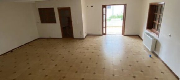 Коммерческая недвижимость 308м² в Вула, Вари-Вула-Вулиагмени, Восточная Аттика, Аттика, Греция № 52254 3