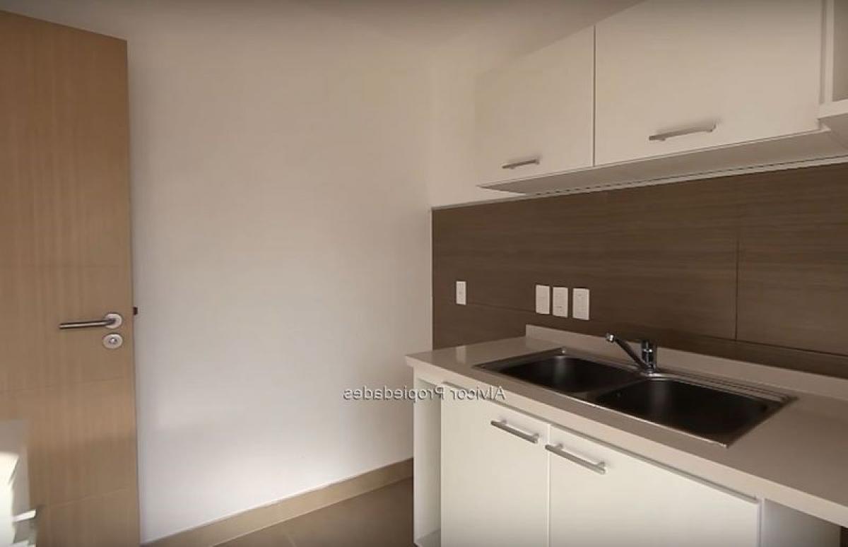 2 bedrooms Apartment in Montevideo, Uruguay No. 10430