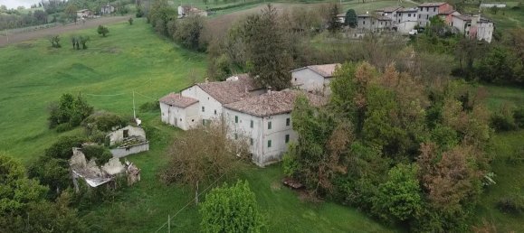 20غرفة منزل في Zocca, Italy رقم 158813 30