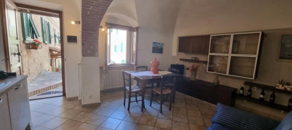 2 bedrooms House in Volterra, Italy No. 206 5