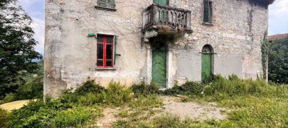6 rooms House in Morfasso, Italy No. 152924 25