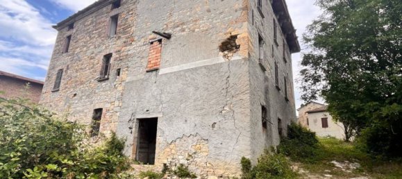 6 rooms House in Morfasso, Italy No. 152924 35