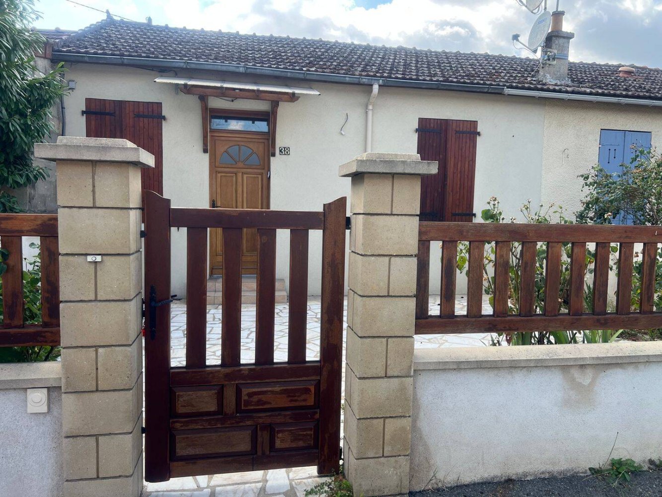 1 غرف نوم منزل في Gargenville, France رقم 331756