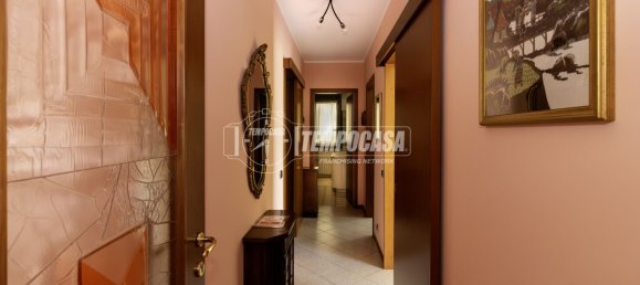 Квартира с 2 спальнями в Сериате, Италия № 293664 12