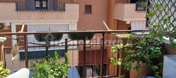 2 Schlafzimmer Penthouse in Marino, Italy, Nr. 296298 6