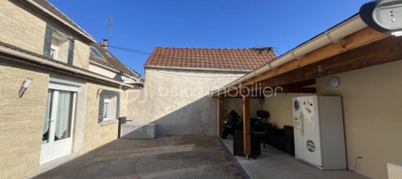 3 bedrooms House in Meaux, France No. 317931 3