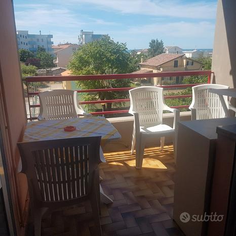 Apartamento de 3 habitaciónes en Mondolfo, Italy No. 251801