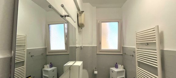 4 bedrooms Apartment in Florence, Italy No. 333330 19