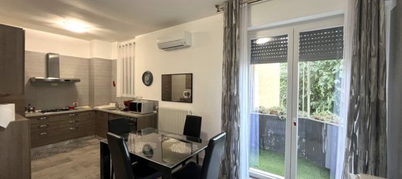 4 bedrooms Apartment in Florence, Italy No. 333330 4