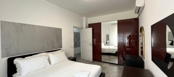 4 bedrooms Apartment in Florence, Italy No. 333330 16