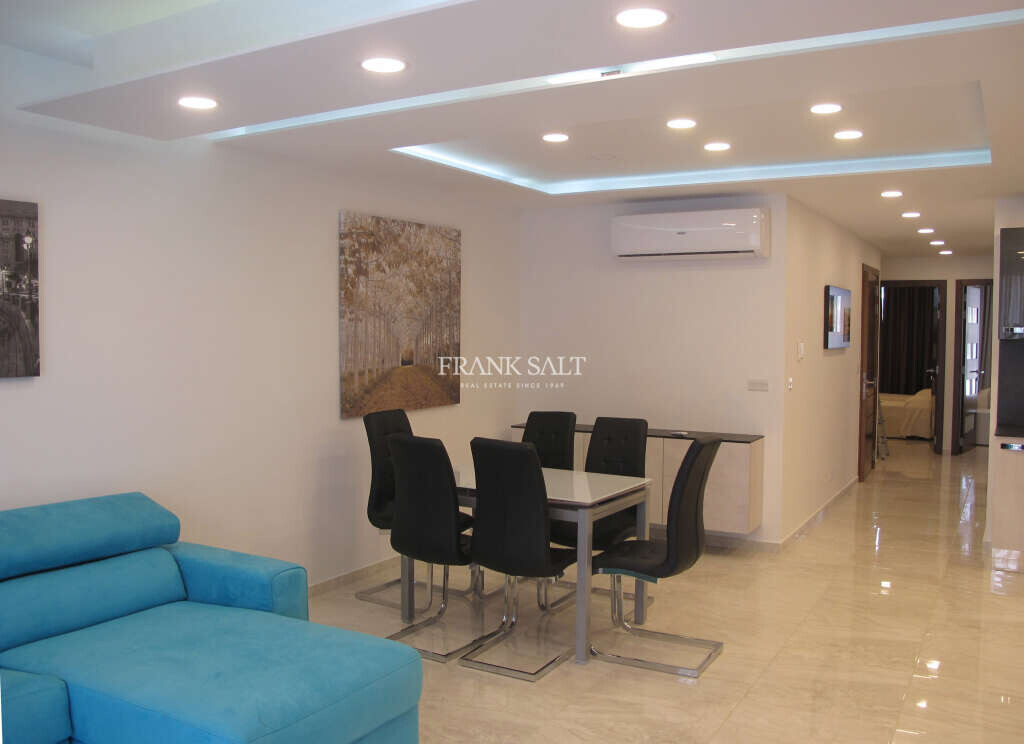 Apartamento T2 em Saint Julian's, Malta N.º 4153