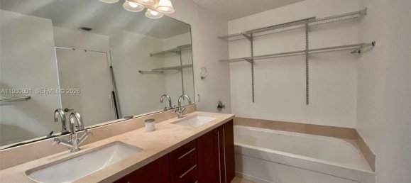 2 غرف نوم عقار تجاري في Miami, الولايات المتحدة رقم 615418 24
