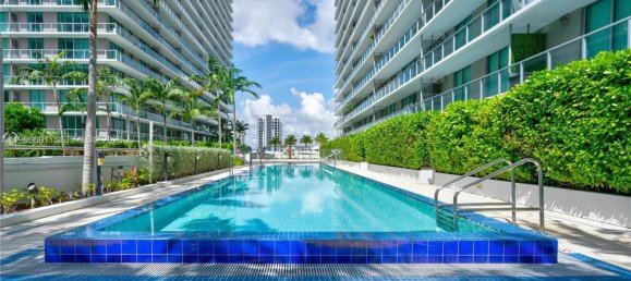2 غرف نوم عقار تجاري في Miami, الولايات المتحدة رقم 615418 13