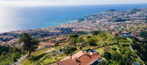 Casa de 4 dormitorios en Funchal, Portugal No. 142098 2