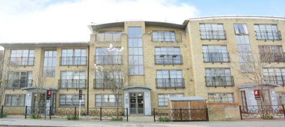 2 bedrooms Apartment in London, United Kingdom No. 10818 13