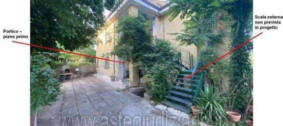 8 rooms Apartment in Mendicino, Italy No. 182532 35