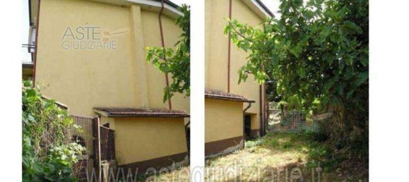 8 rooms Apartment in Mendicino, Italy No. 182532 47