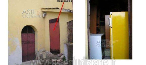 8 rooms Apartment in Mendicino, Italy No. 182532 9