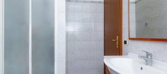 4 rooms Villa in San Cesareo, Italy No. 20458 30