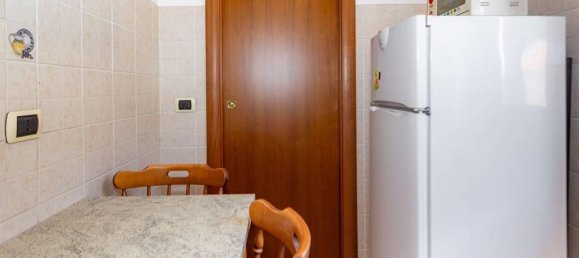 4 rooms Villa in San Cesareo, Italy No. 20458 9