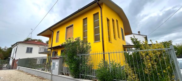 4غرفة فيلا في Garlasco, Italy رقم 332719 14