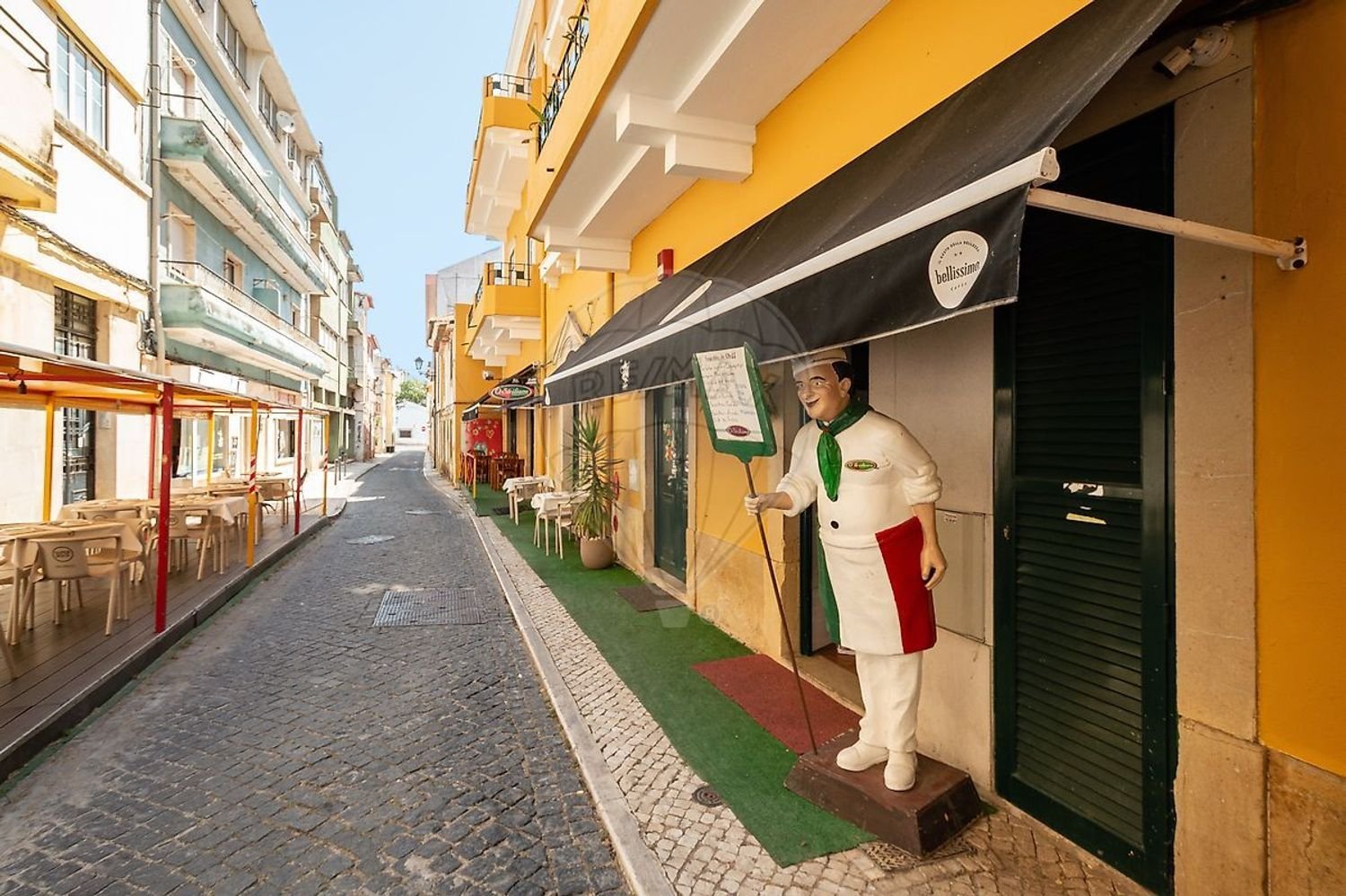 152m² Commercial property in Tomar, Portugal No. 230041