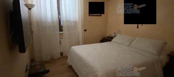 Apartamento de 4 habitaciónes en Pomezia, Italy No. 4533 5